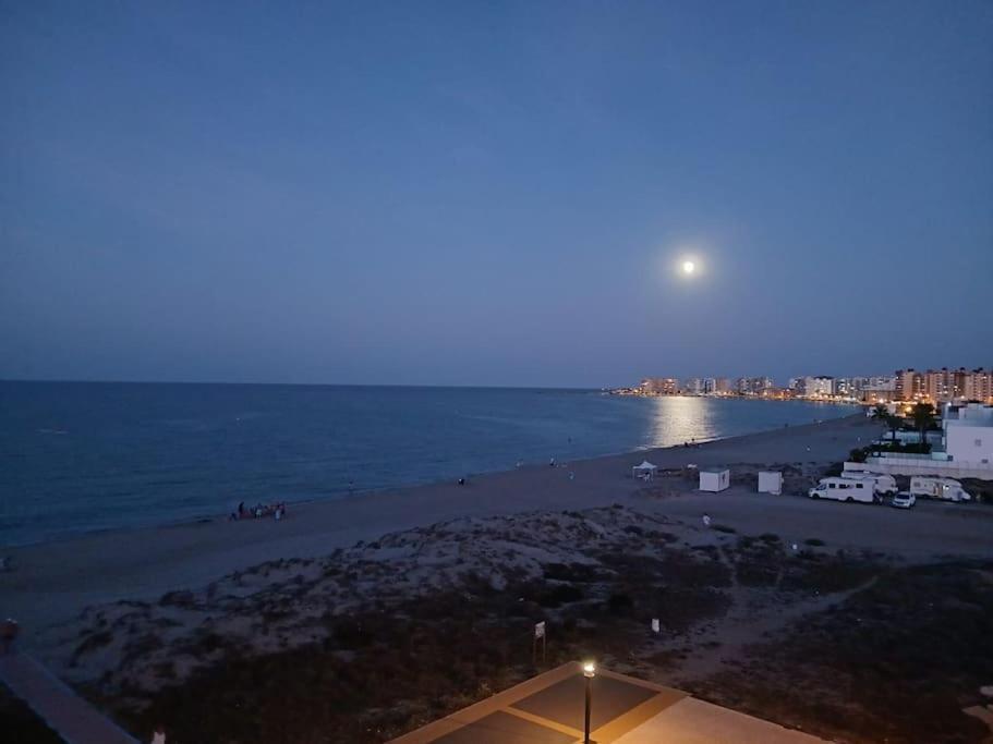 Apartamento En La Manga A Pie Del Mar Mediterraneo San Javier Dış mekan fotoğraf